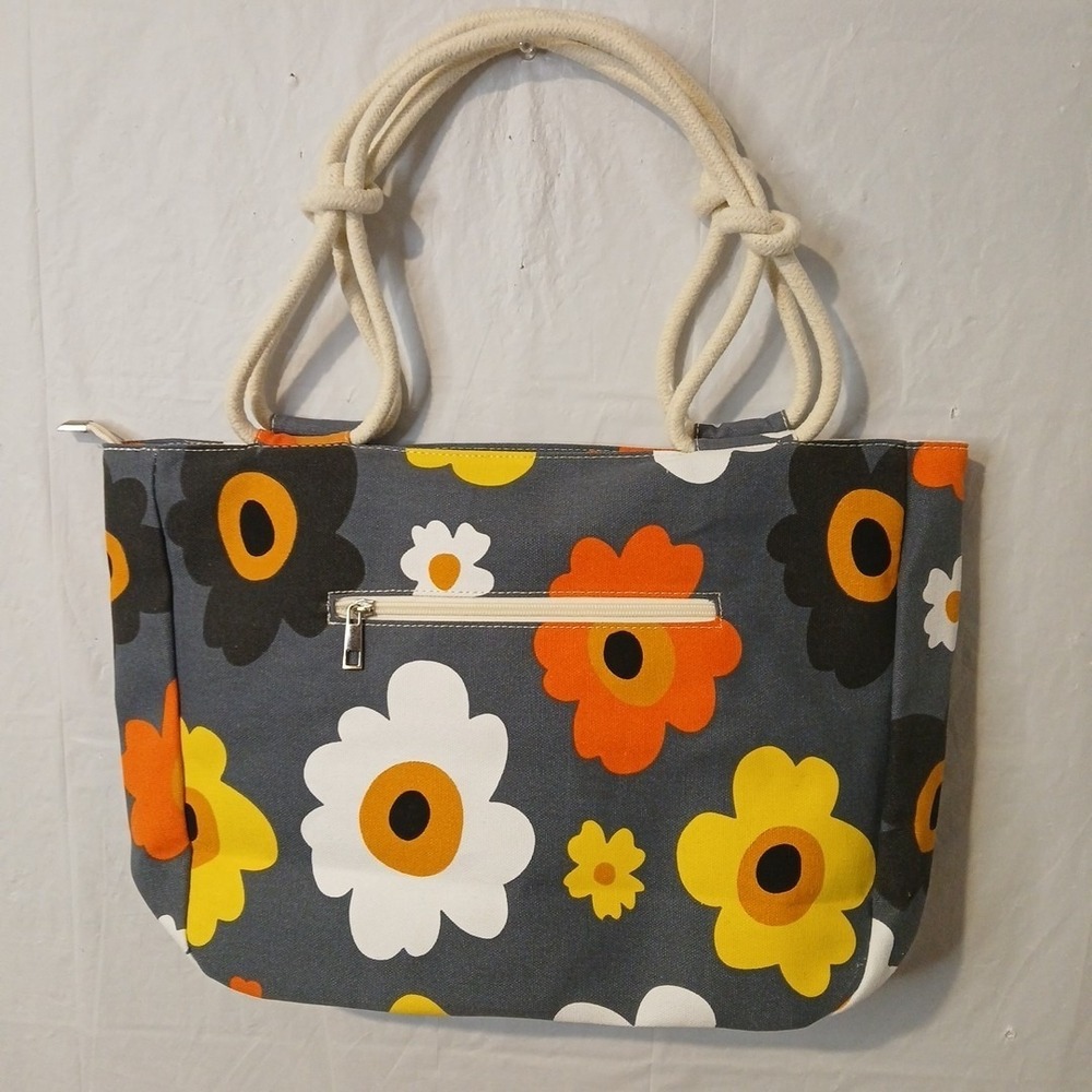 FARMHOUSE IS MY STYLE SUMMER BLOOMS FLOWERS ROPE HANDLES CANVAS TOTE BAG  NWOT!